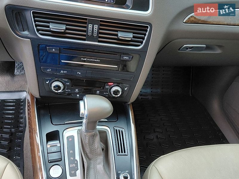 Позашляховик / Кросовер Audi Q5 2015 в Луцьку фото 10 Позашляховик / Кросовер Audi Q5 2015 в Луцьку