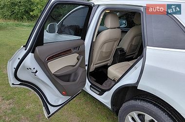 Позашляховик / Кросовер Audi Q5 2015 в Луцьку фото 15 Позашляховик / Кросовер Audi Q5 2015 в Луцьку