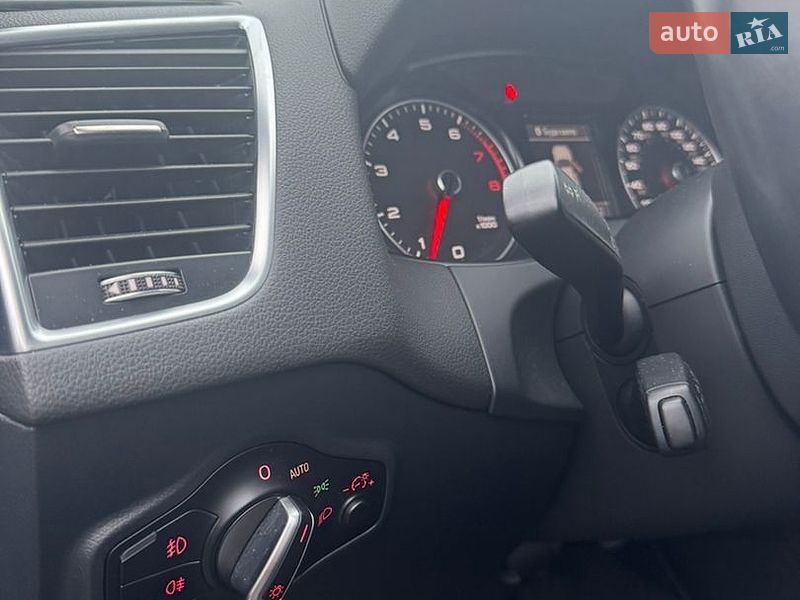 Позашляховик / Кросовер Audi Q5 2015 в Згурівці