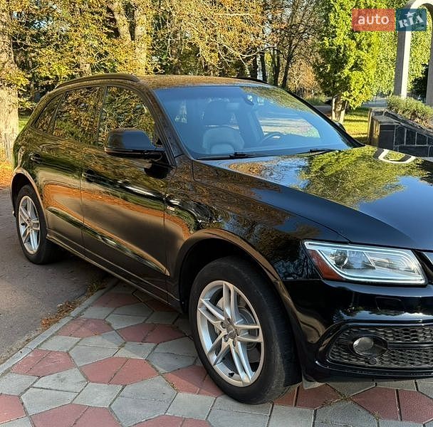 Внедорожник / Кроссовер Audi Q5 2015 в Нежине
