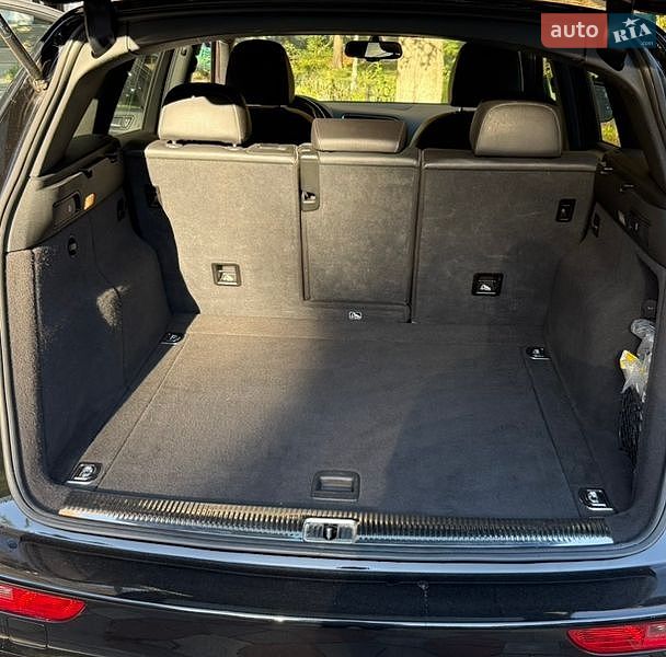 Внедорожник / Кроссовер Audi Q5 2015 в Нежине