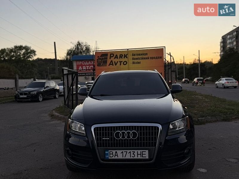 Внедорожник / Кроссовер Audi Q5 2011 в Полтаве