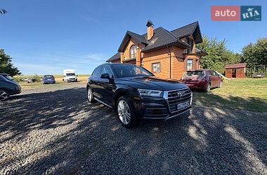 Внедорожник / Кроссовер Audi Q5 2018 в Луцке