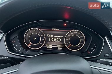 Внедорожник / Кроссовер Audi Q5 2017 в Ровно