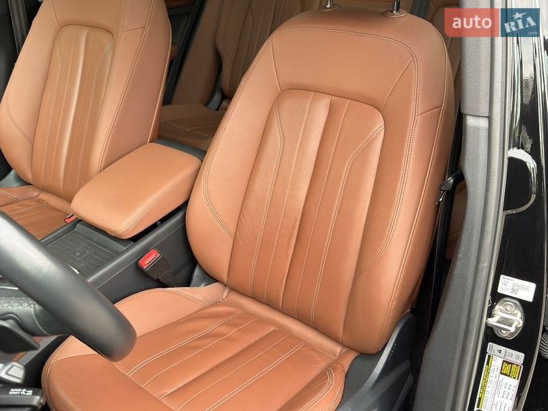 Внедорожник / Кроссовер Audi Q5 2020 в Ивано-Франковске