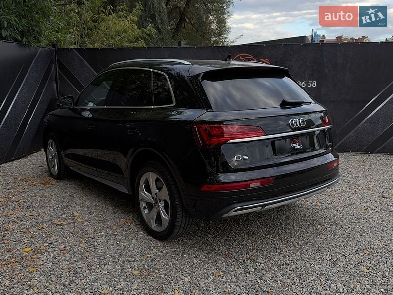 Внедорожник / Кроссовер Audi Q5 2020 в Ивано-Франковске