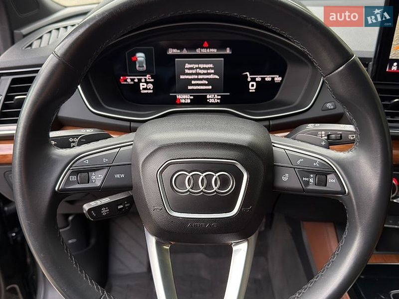 Внедорожник / Кроссовер Audi Q5 2020 в Ивано-Франковске