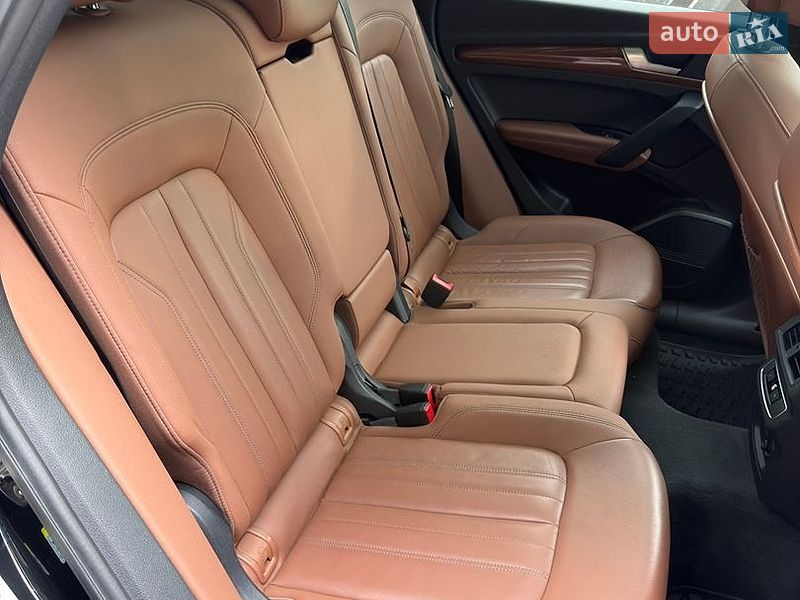 Внедорожник / Кроссовер Audi Q5 2020 в Ивано-Франковске