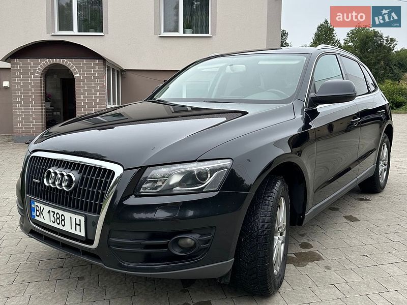 Внедорожник / Кроссовер Audi Q5 2009 в Ровно