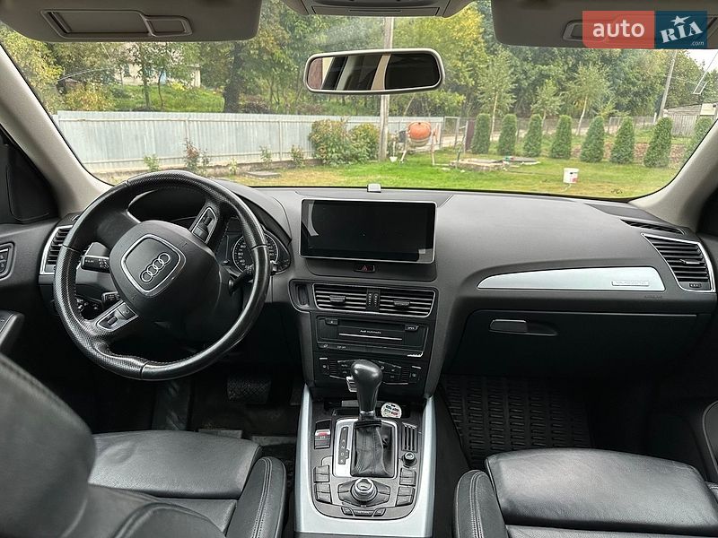Внедорожник / Кроссовер Audi Q5 2009 в Ровно