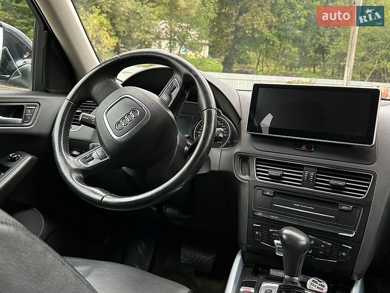 Внедорожник / Кроссовер Audi Q5 2009 в Ровно