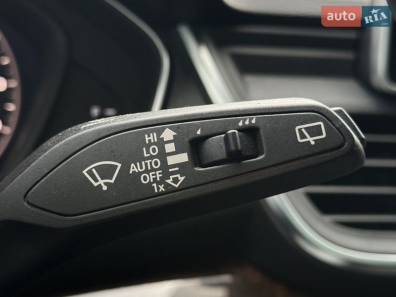 Позашляховик / Кросовер Audi Q5 2020 в Білогородці