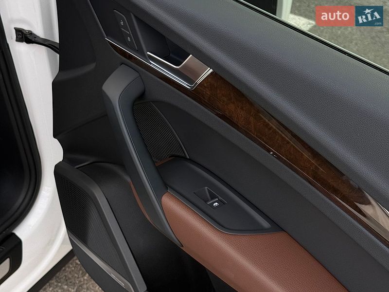Внедорожник / Кроссовер Audi Q5 2018 в Ужгороде
