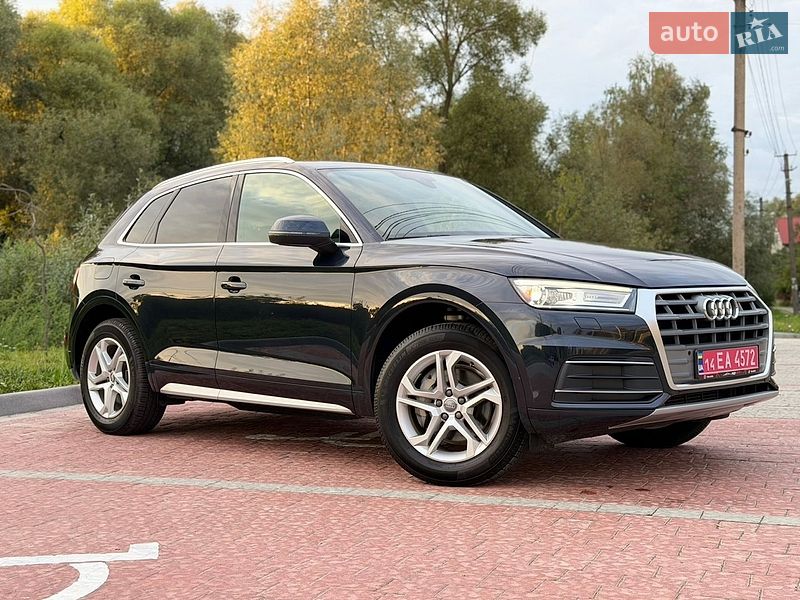 Внедорожник / Кроссовер Audi Q5 2019 в Львове