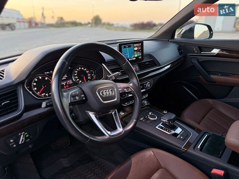 Внедорожник / Кроссовер Audi Q5 2019 в Львове