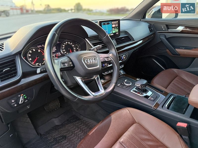 Внедорожник / Кроссовер Audi Q5 2019 в Львове