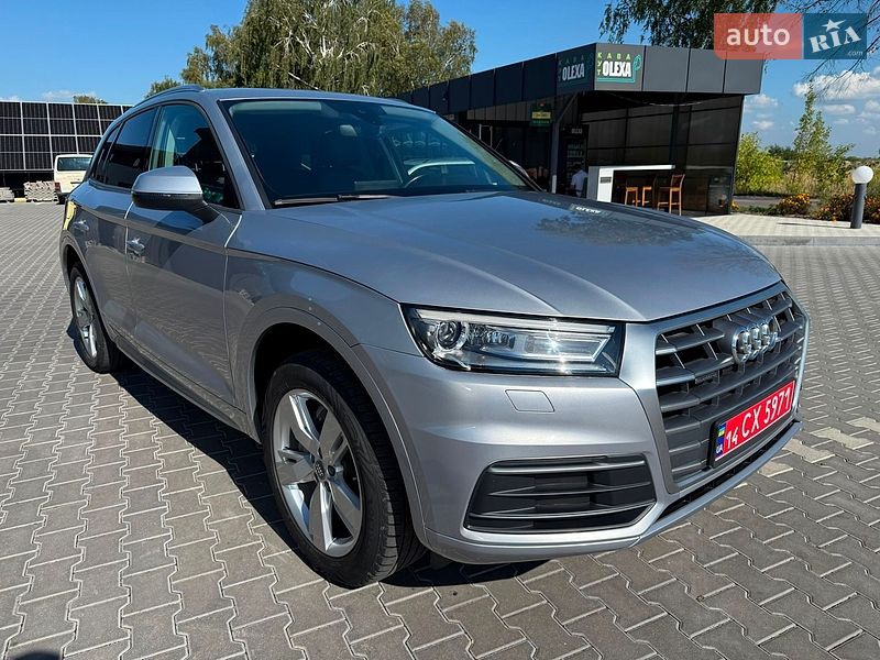 Позашляховик / Кросовер Audi Q5 2018 в Володимирі