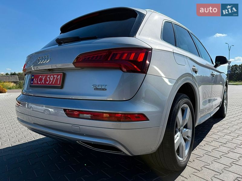 Позашляховик / Кросовер Audi Q5 2018 в Володимирі