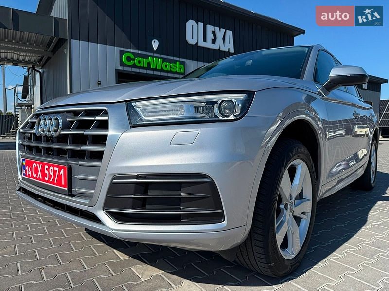 Позашляховик / Кросовер Audi Q5 2018 в Володимирі