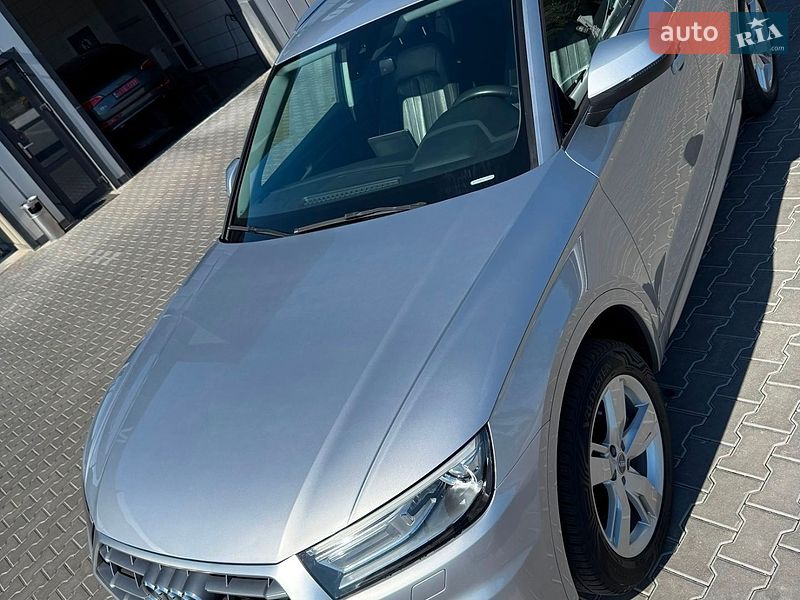 Позашляховик / Кросовер Audi Q5 2018 в Володимирі