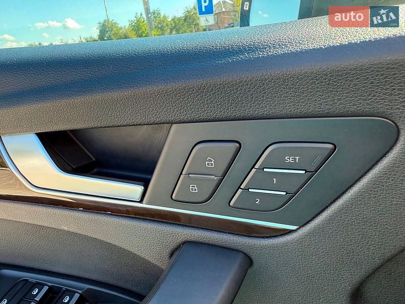 Позашляховик / Кросовер Audi Q5 2018 в Володимирі