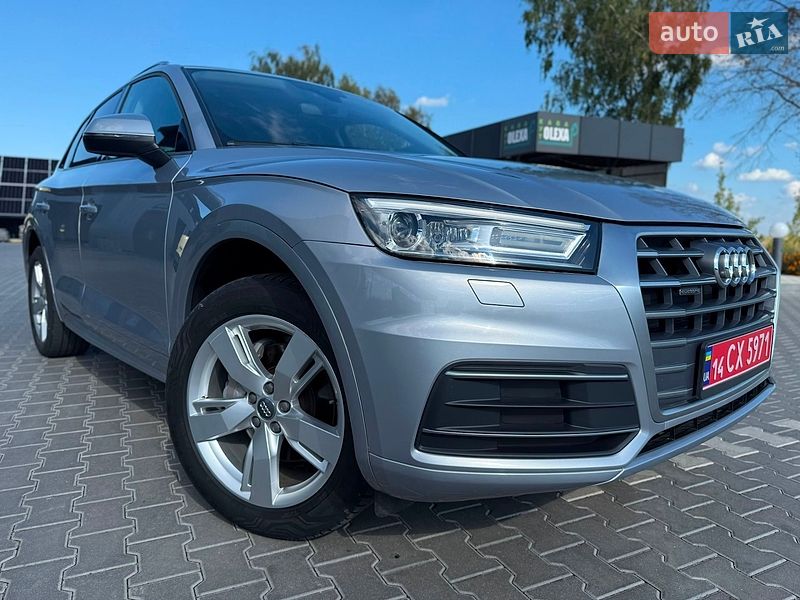 Позашляховик / Кросовер Audi Q5 2018 в Володимирі