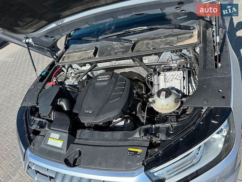 Позашляховик / Кросовер Audi Q5 2018 в Володимирі