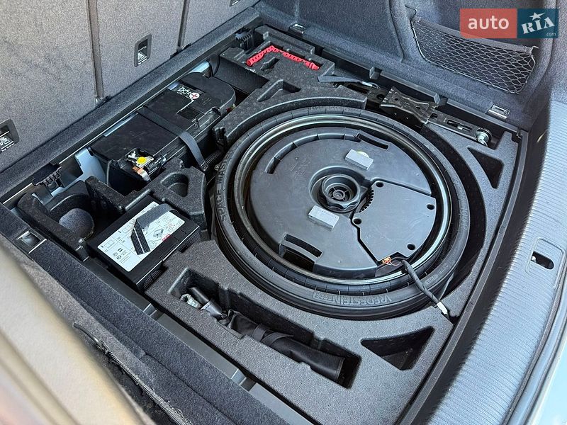 Позашляховик / Кросовер Audi Q5 2018 в Володимирі