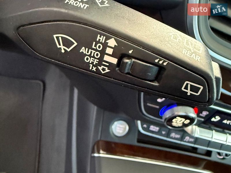 Позашляховик / Кросовер Audi Q5 2018 в Володимирі