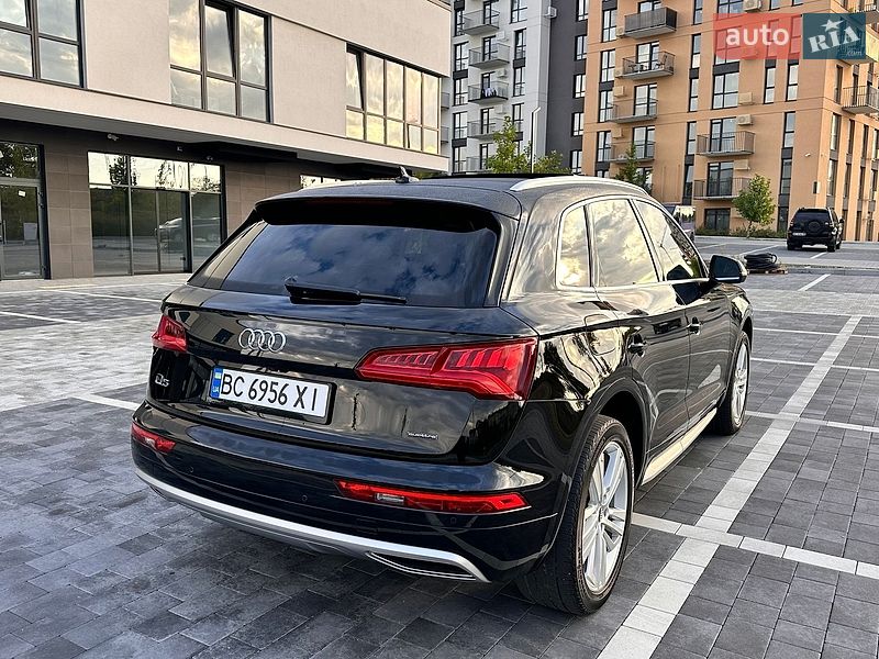 Позашляховик / Кросовер Audi Q5 2019 в Львові фото 4 Позашляховик / Кросовер Audi Q5 2019 в Львові