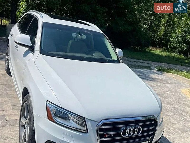 Внедорожник / Кроссовер Audi Q5 2016 в Харькове
