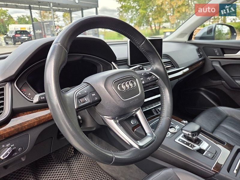 Внедорожник / Кроссовер Audi Q5 2018 в Львове