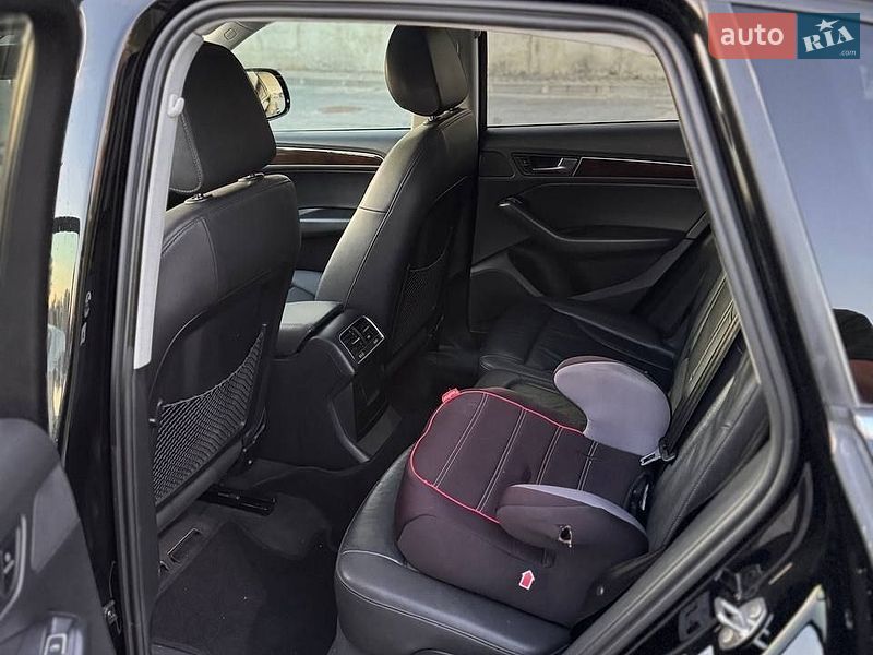 Позашляховик / Кросовер Audi Q5 2015 в Львові фото 24 Позашляховик / Кросовер Audi Q5 2015 в Львові