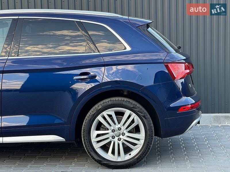 Внедорожник / Кроссовер Audi Q5 2018 в Тернополе