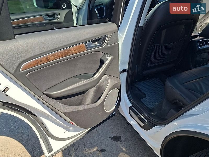 Позашляховик / Кросовер Audi Q5 2014 в Великодолинському
