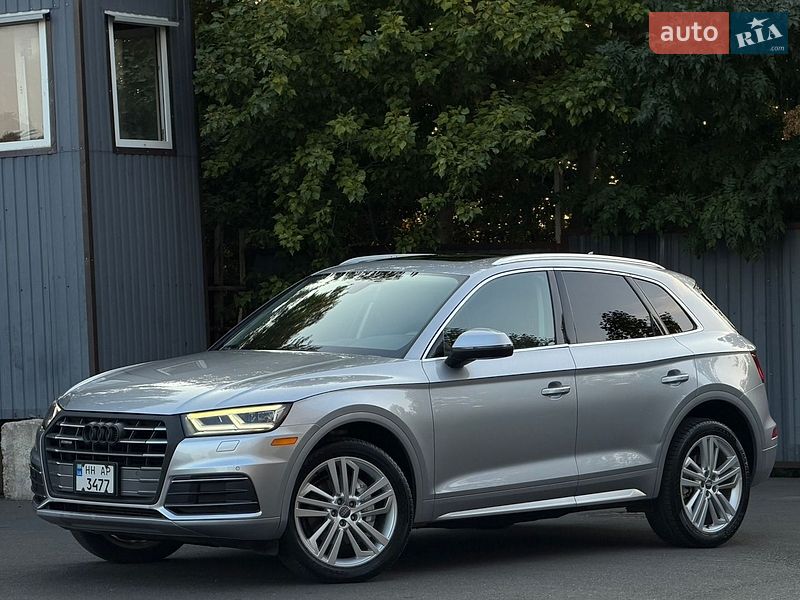 Позашляховик / Кросовер Audi Q5 2017 в Одесі фото 5 Позашляховик / Кросовер Audi Q5 2017 в Одесі