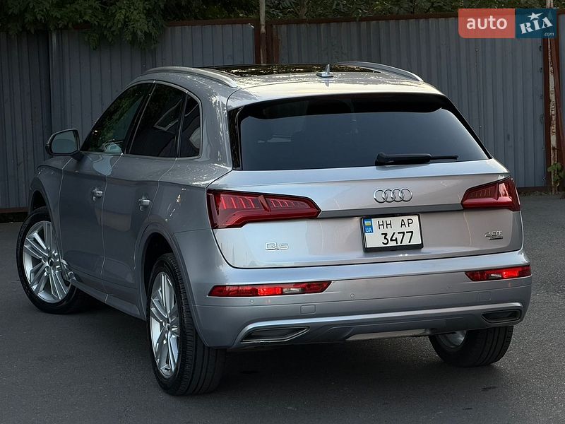 Позашляховик / Кросовер Audi Q5 2017 в Одесі фото 27 Позашляховик / Кросовер Audi Q5 2017 в Одесі