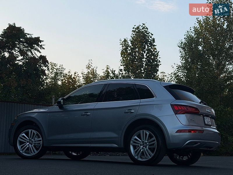 Позашляховик / Кросовер Audi Q5 2017 в Одесі фото 30 Позашляховик / Кросовер Audi Q5 2017 в Одесі