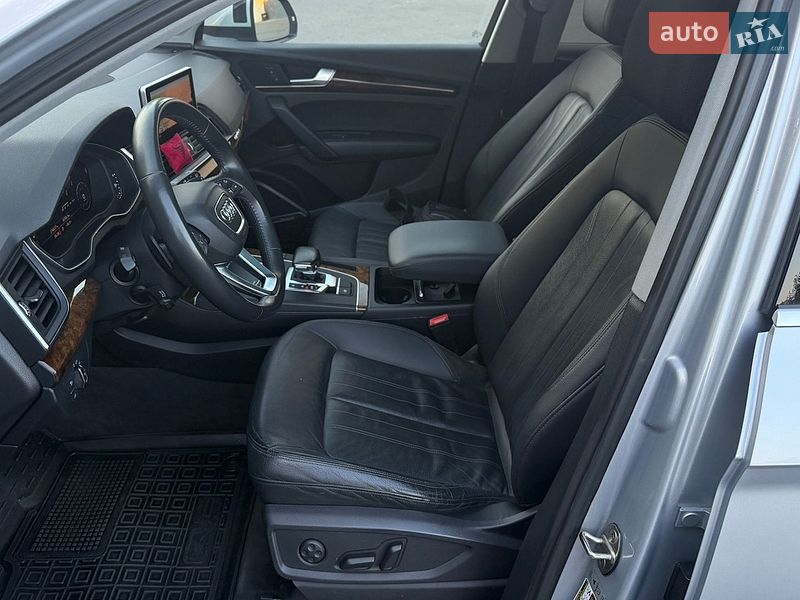 Позашляховик / Кросовер Audi Q5 2017 в Одесі фото 34 Позашляховик / Кросовер Audi Q5 2017 в Одесі