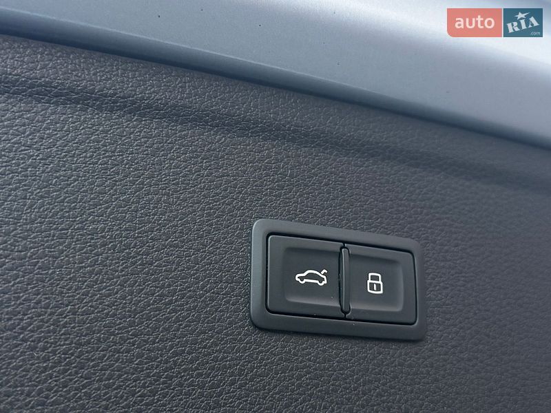 Позашляховик / Кросовер Audi Q5 2017 в Одесі фото 58 Позашляховик / Кросовер Audi Q5 2017 в Одесі