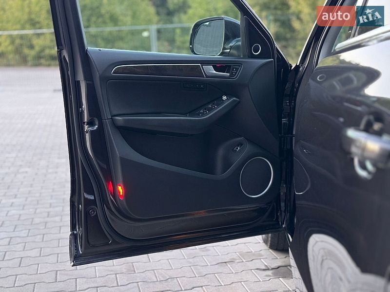 Позашляховик / Кросовер Audi Q5 2014 в Дубні
