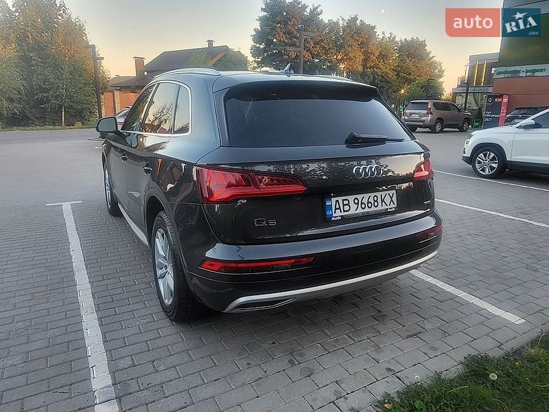 Позашляховик / Кросовер Audi Q5 2019 в Вінниці