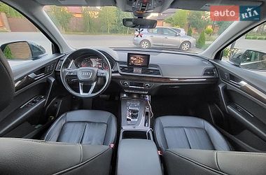 Позашляховик / Кросовер Audi Q5 2019 в Вінниці