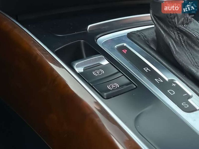 Позашляховик / Кросовер Audi Q5 2009 в Запоріжжі