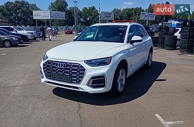 Внедорожник / Кроссовер Audi Q5 2020 в Киеве