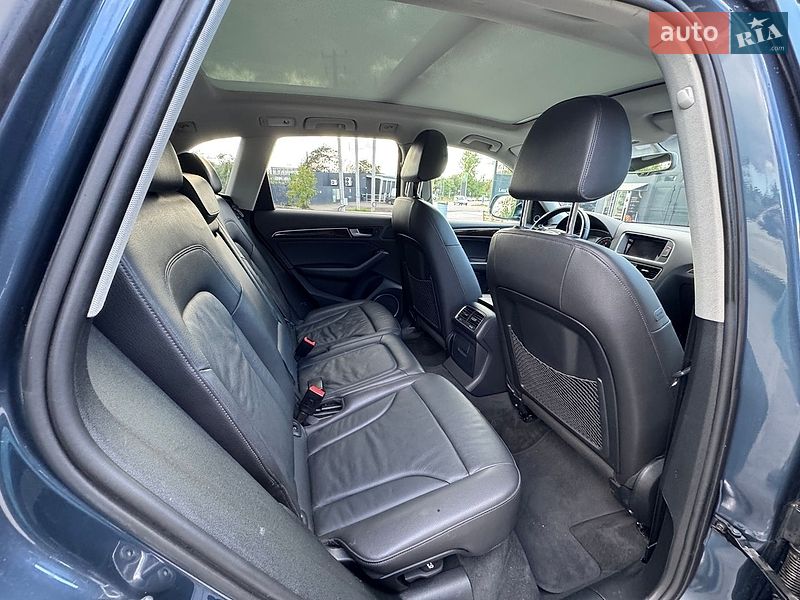 Внедорожник / Кроссовер Audi Q5 2015 в Львове
