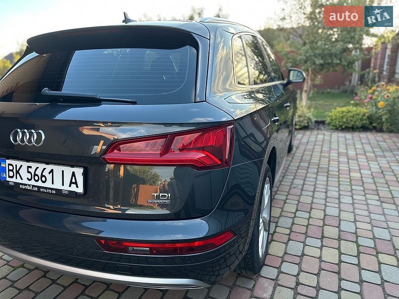 Позашляховик / Кросовер Audi Q5 2017 в Володимирці фото 8 Позашляховик / Кросовер Audi Q5 2017 в Володимирці