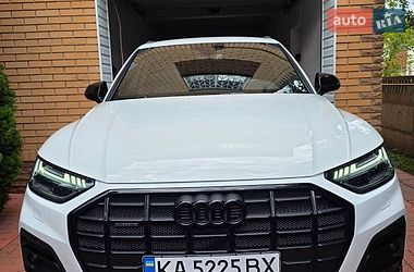 Внедорожник / Кроссовер Audi Q5 2023 в Киеве