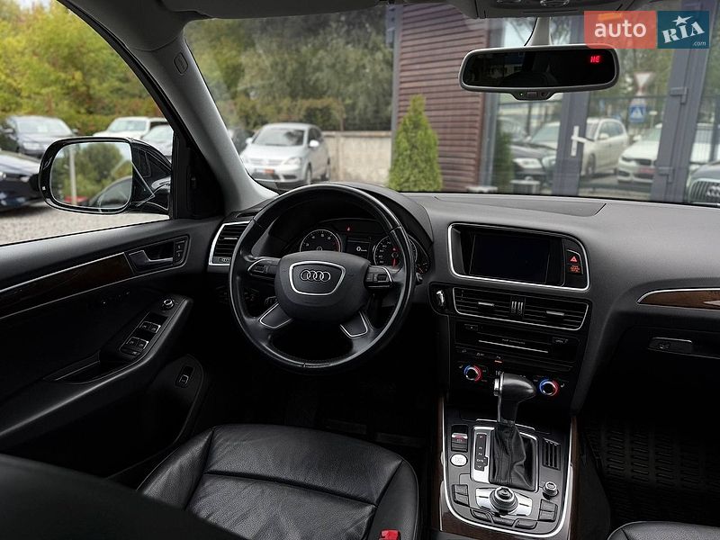 Позашляховик / Кросовер Audi Q5 2015 в Львові