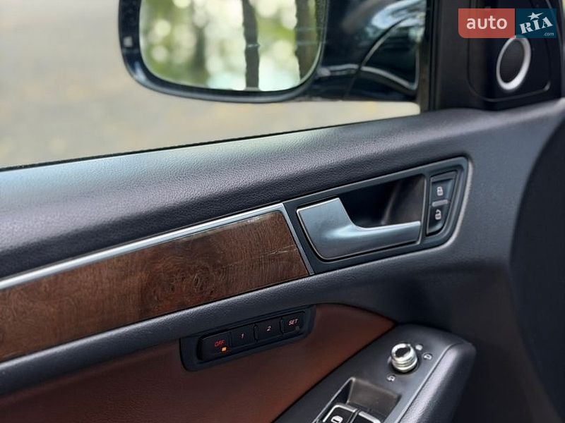 Внедорожник / Кроссовер Audi Q5 2017 в Коломые